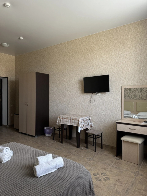 Na Ulitse Etokskaya 106V Guest House