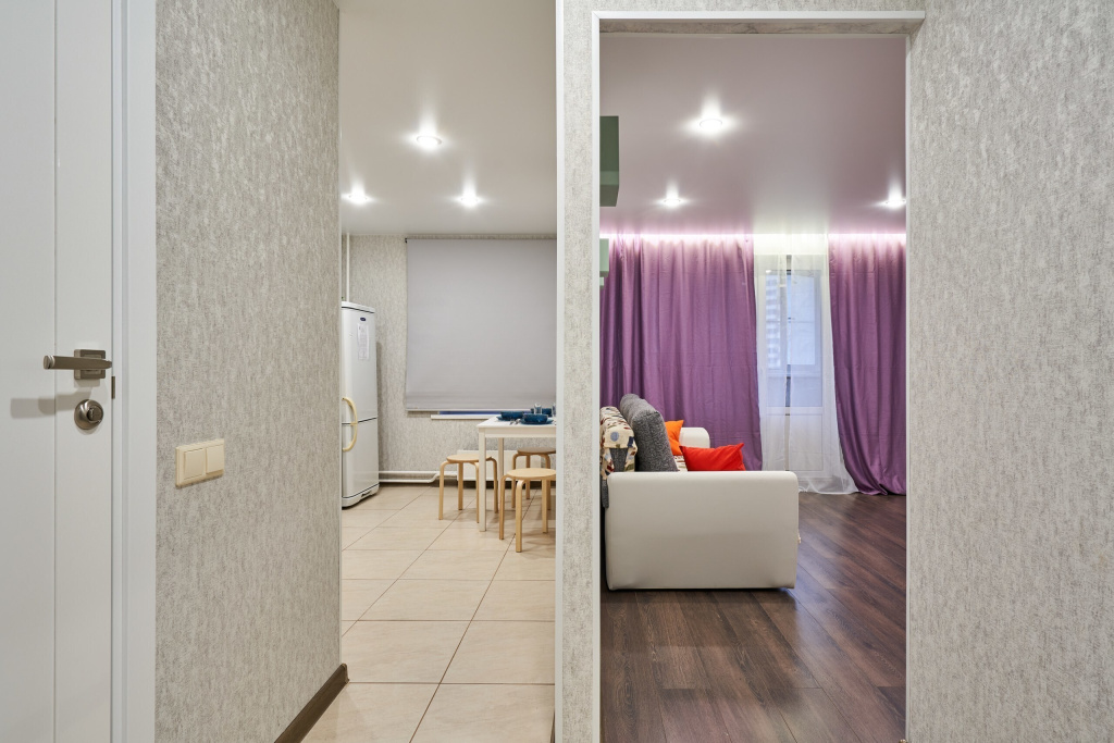Na Leninskom Prospekte Flat