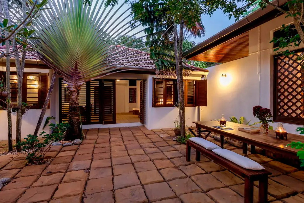 Baan Khunying - Secluded Phuket Beachfront Villa