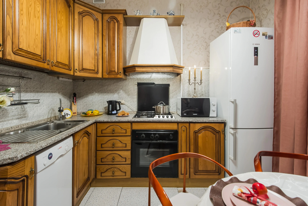 Квартира GM Apartments на Москва-реке с Видом на Набережную и Сталинскую высотку
