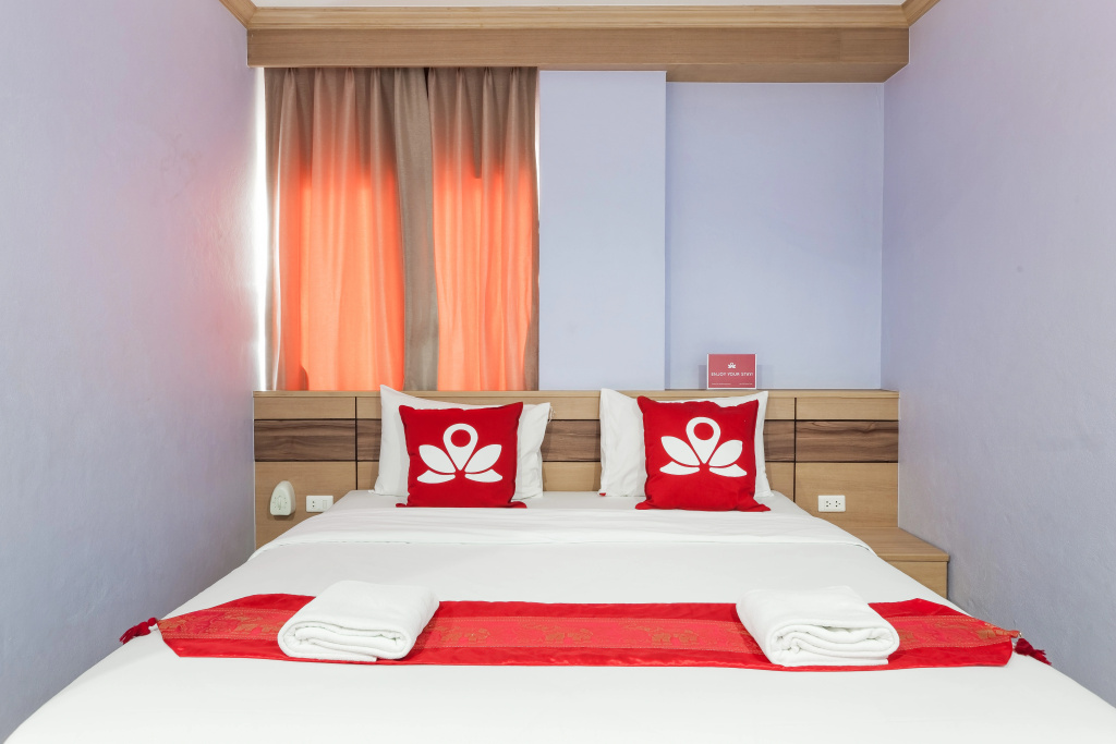 Отель ZEN Rooms Patong Soi Chuwong