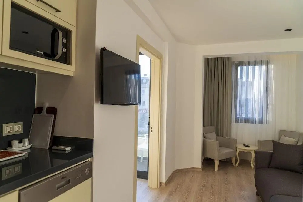 Channel Suites