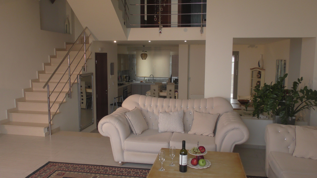 Sea View Beachfront Villa Maria
