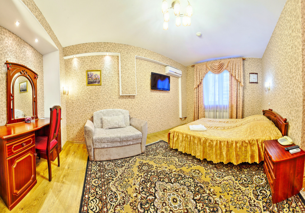 Гостиница Славия