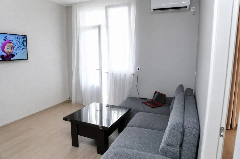 Меблированные комнаты Seaside charm apartment