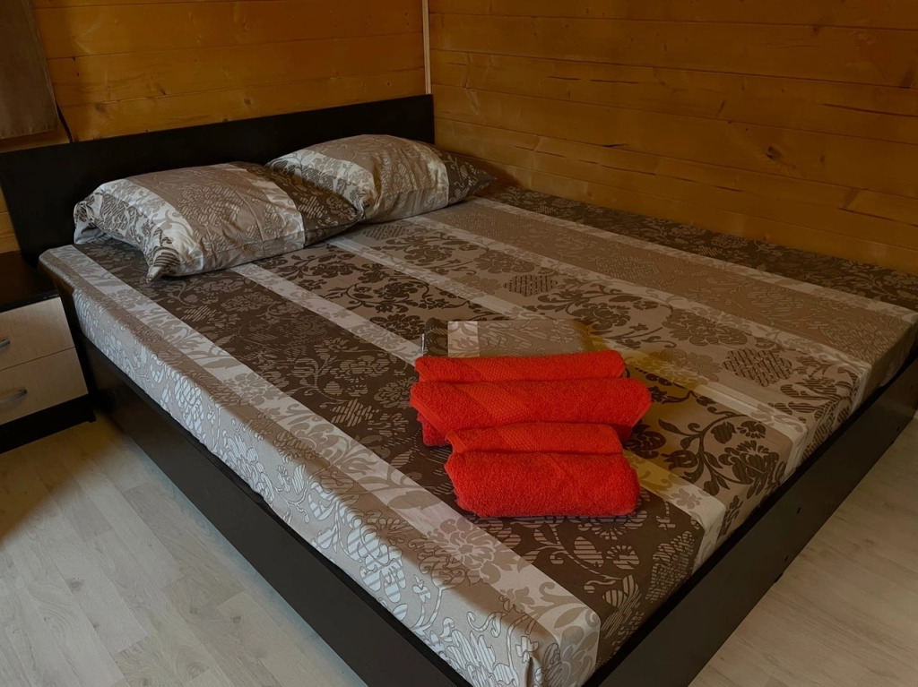 Домики на Черноморской 197