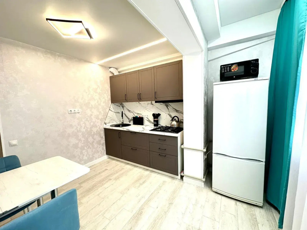 S Yevroremontom Flat