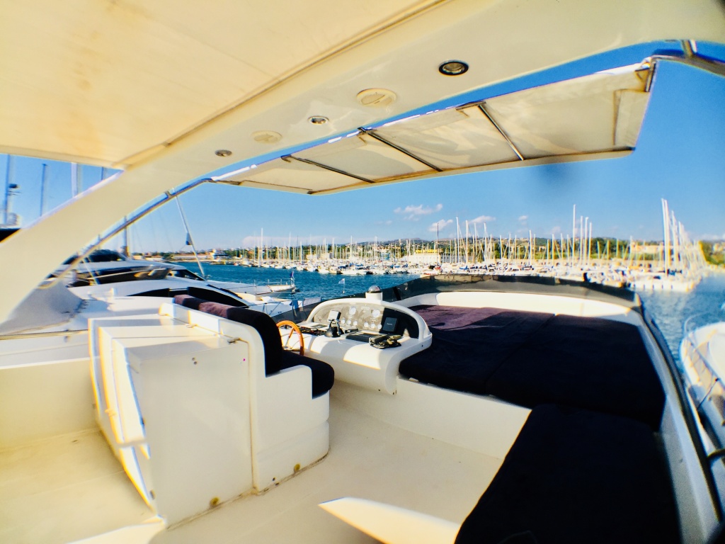 Sanremo Luxury Boat & Breakfast Mini-Hotel