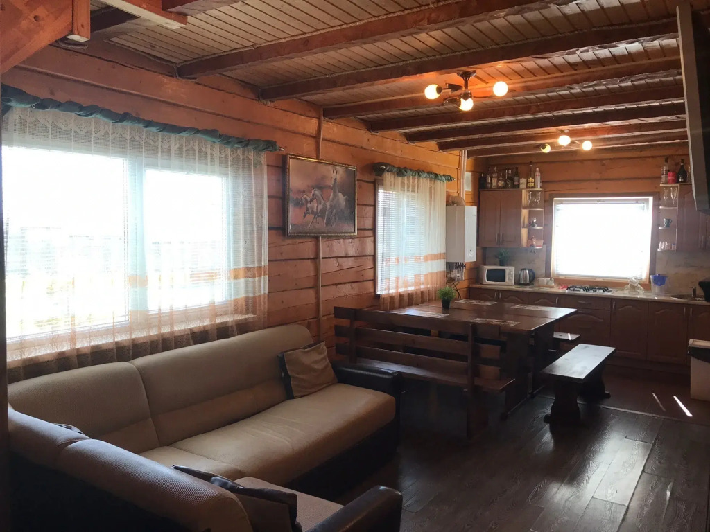 Частный дом на Подгорной улице 2А