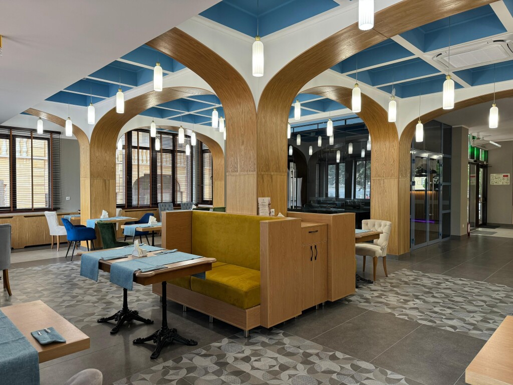 Бугарь Отель