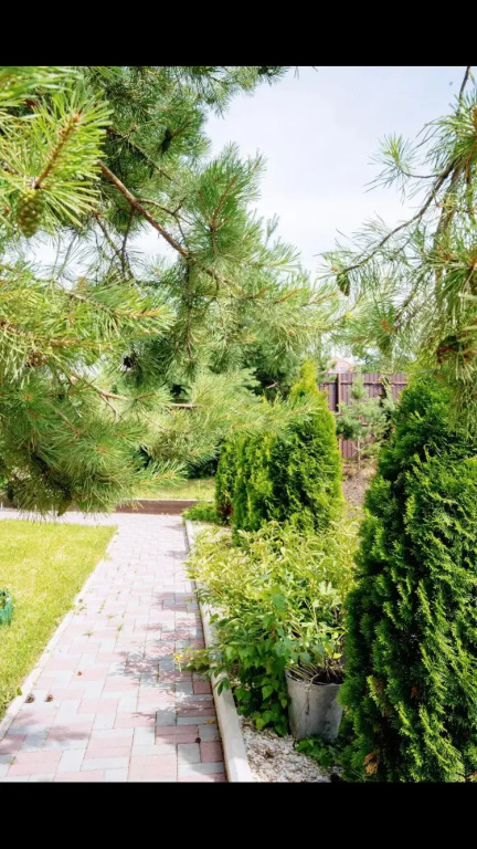 Квартира Дизайн-Студия Белая со SPA Комплексом с Бассейном