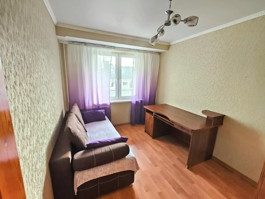 Na prospekte Pobedy 132 Apartments