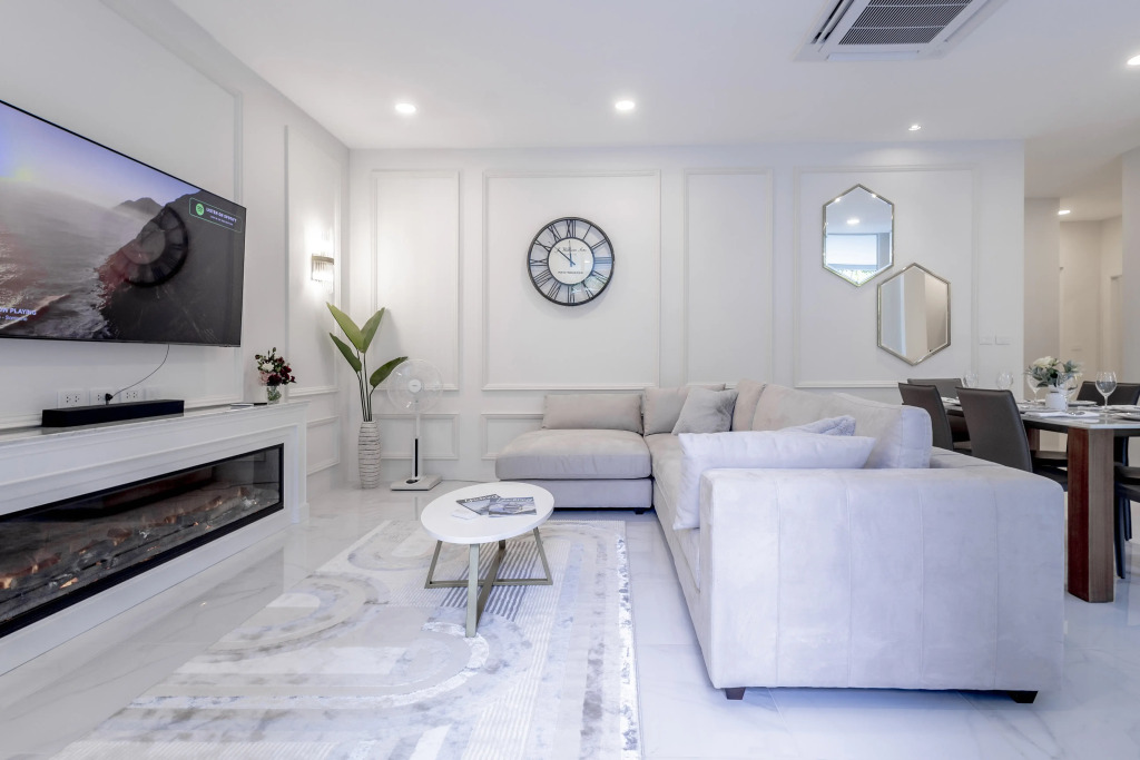 Karon Beach Residence Phuket Apartment hotel