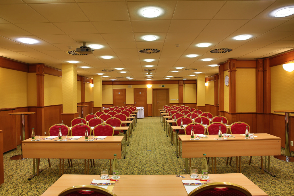 PRIMAVERA Hotel & Congress centre
