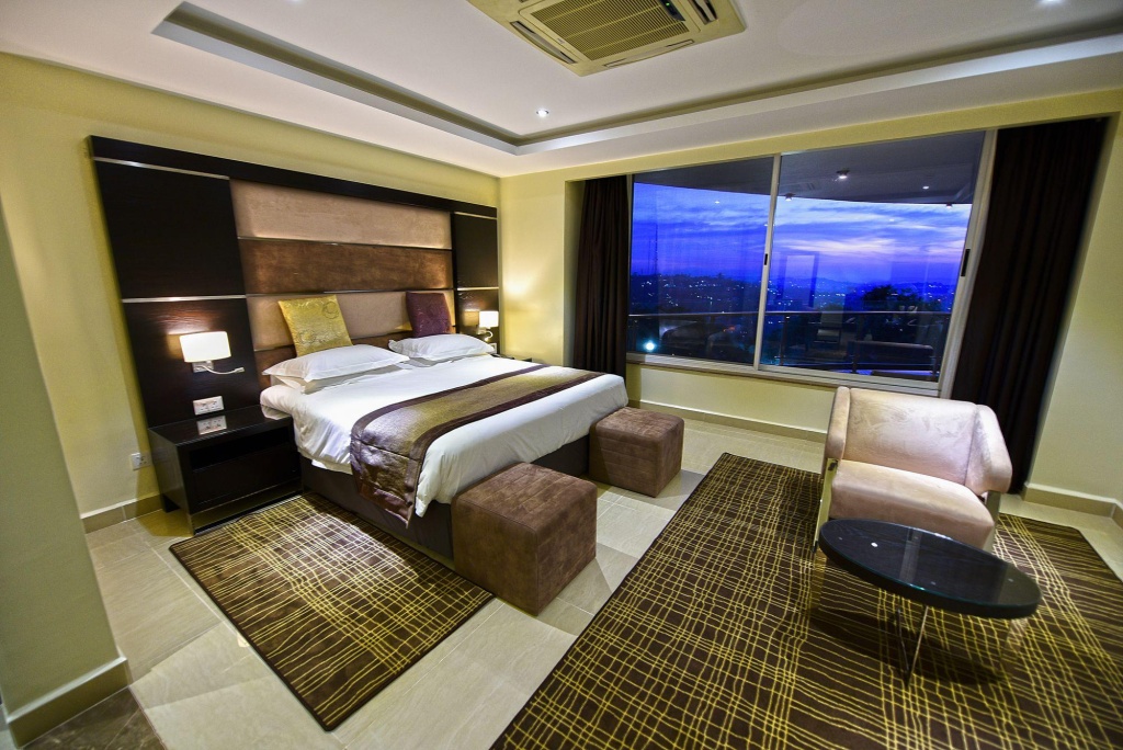 Отель Protea Hotel by Marriott Kampala Skyz