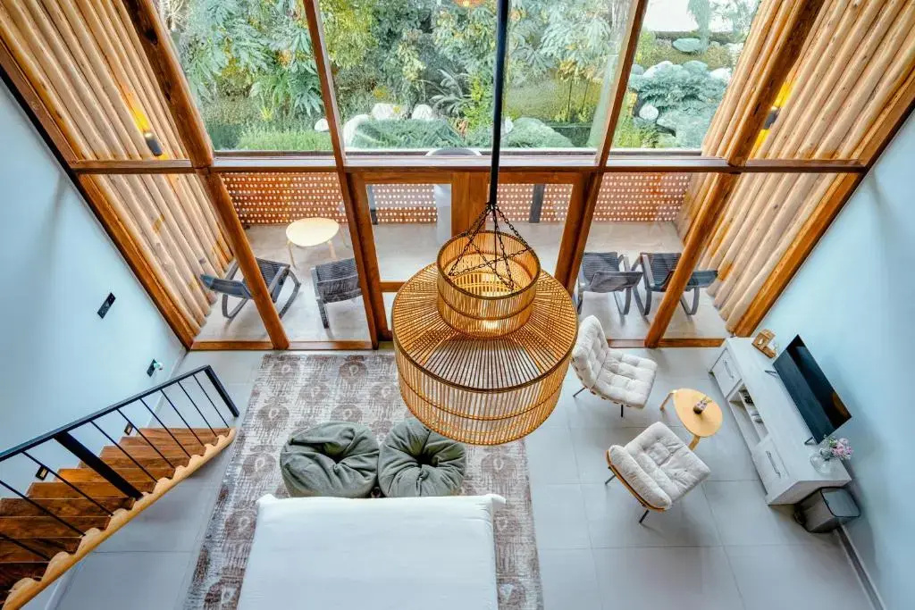 O2 Villas Ella