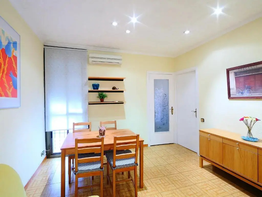 Sants-Montjuic Almeria - Two Bedroom
