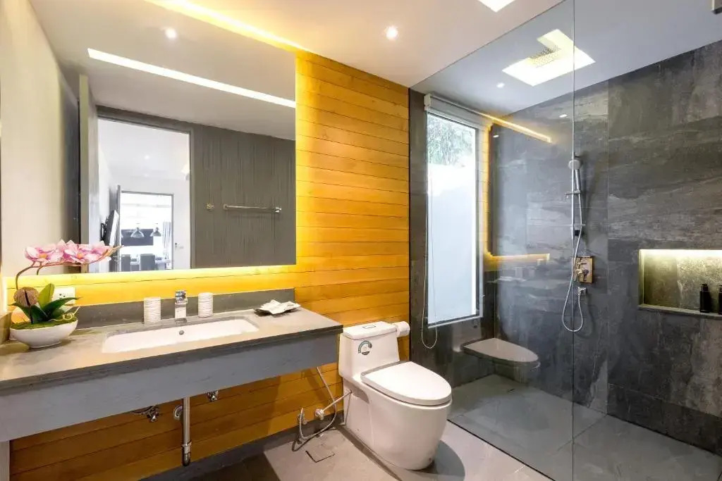 Karon Beach Pool Villa - Sha Extra Plus