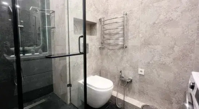 Big apartment Raimbek 13-65 & drinking water, Забронировать Апартаменты/квартира Алматы Казахстан, рядом с Центральная мечеть Алма-Аты