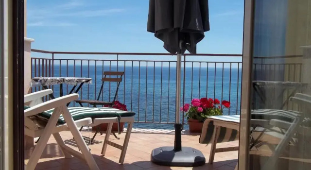 Mare e Monti, Rezervați Hotel Giardini-Naxos Taormina Coast