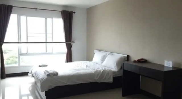 Студия с балконом Say Hi Residences
