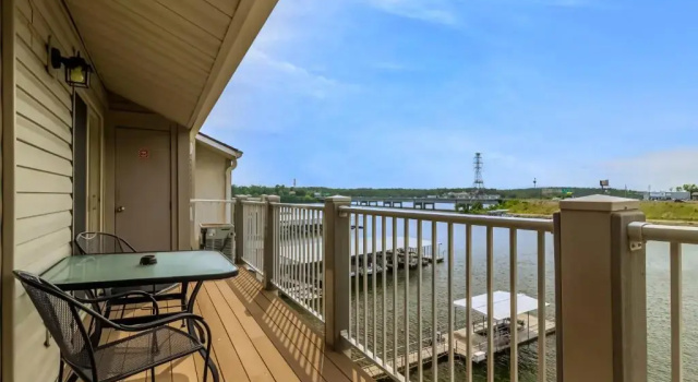 Lakewood Resort, Забронировать Курортный отель Отели Lake of the Ozarks с бассейном, Бассейн