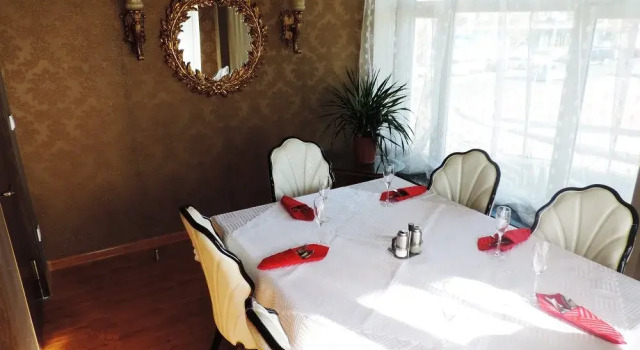 Zaisan Gate Hotel, 预订 酒店 乌兰巴托 蒙古, 附近 Zaisan Memorial