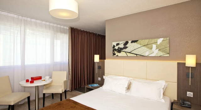 Апартаменты Séjours & Affaires Montreuil Saint Mandé