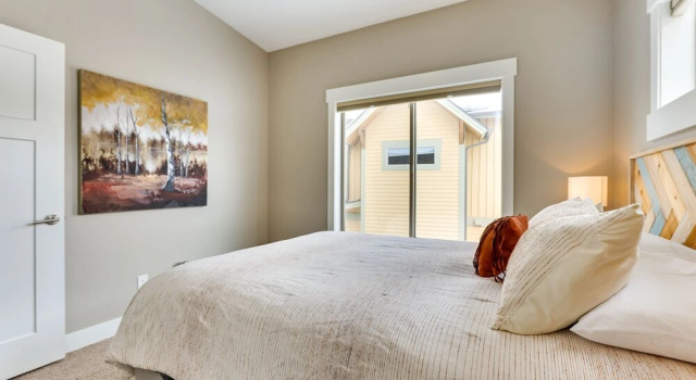 Convenient Fraser Townhome w/ Hot Tub, Near Hikes!
