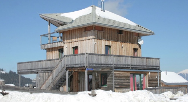 Spacious Chalet near Ski Area in Wolfsberg, Забронировать Шале Бад-Санкт-Леонхард-им-Лафантталь Клиппицтёрль, рядом с Kuhgrabenlift 1