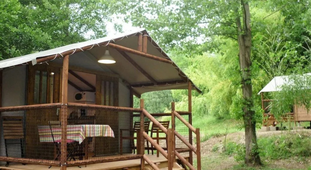 Camping L'Arrayade, Забронировать Кемпинг Аде Hautes-Pyrénées