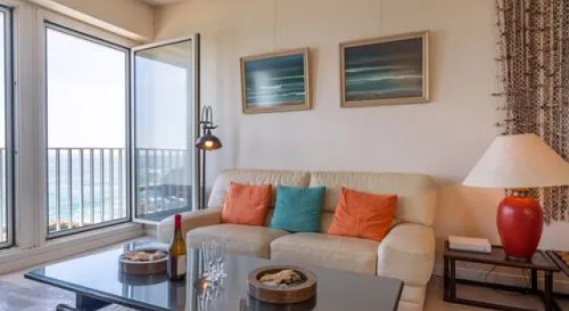 Bellevue Clemenceau 31017, Забронировать Отель Отели Биарриц с парковкой, Парковка