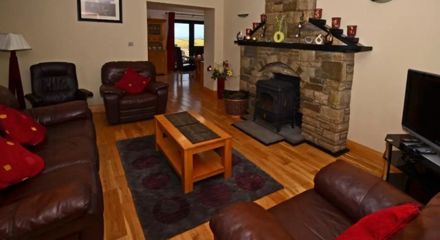 Cottage 147 - Renvyle, Забронировать Дом для отпуска Отели Connemara с парковкой, Парковка