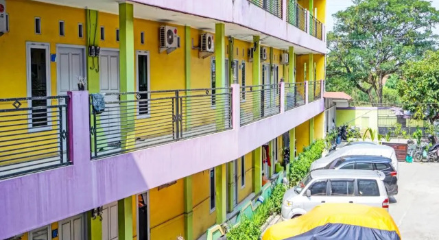 OYO 91796 Guest House Ghalta Syariah, Rezerwuj Pensjonat Pensjonaty w West Java, Pensjonat