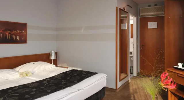 Номер Deluxe City Hotel