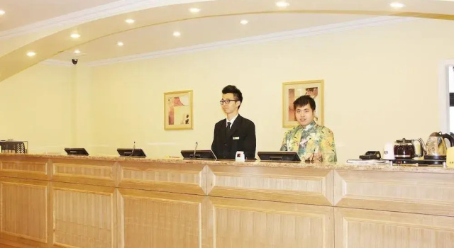 Qingdao Home Inn Shandong Road