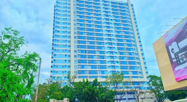 Bright Studio Sleeps 3 With Parking and City View, Reservar Apartamento Hotéis em Mindanao com Estacionamento, Estacionamento