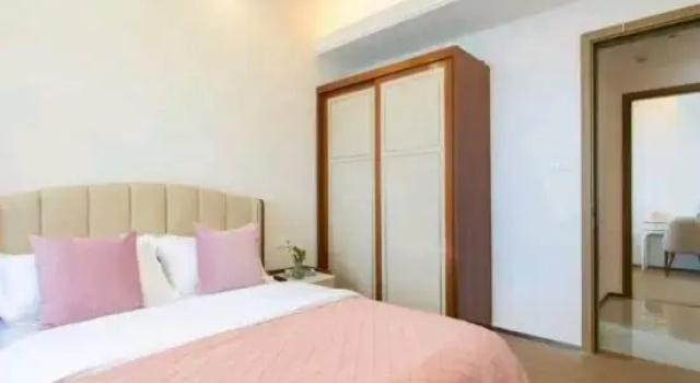 Семейный люкс с 2 комнатами с балконом Yiduo Scenic Apartment (Danzhou Ocean Flower Island)