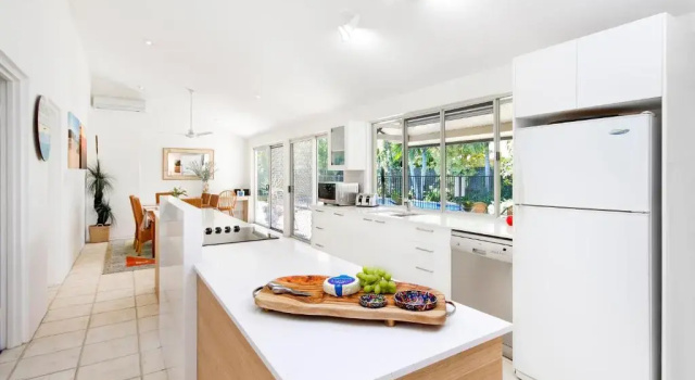 26 Witta Circle, Забронировать Отель Нуса-Хедс Noosa