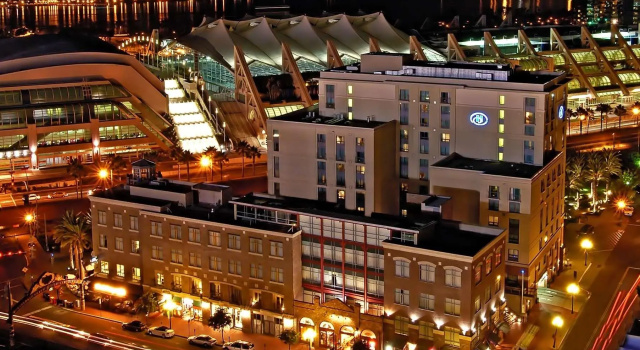 Hilton San Diego Gaslamp Quarter