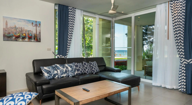 Karon Sea View Beach Apartment