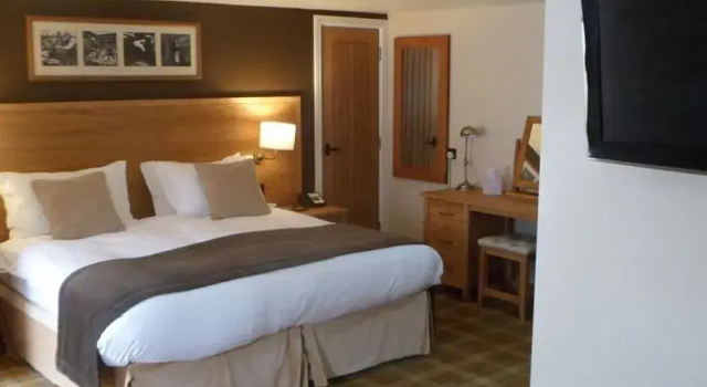 The New Inn, Book Pension Cerne Abbas Dorset