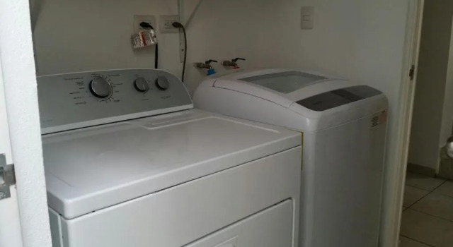 AIRPORT SHORT & LONG TERM EXPRESS ALMERIA x, Boek Hotel Apodaca Monterrey