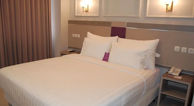Süper çift kişilik oda Hotel Horison Inn Alaska Semarang