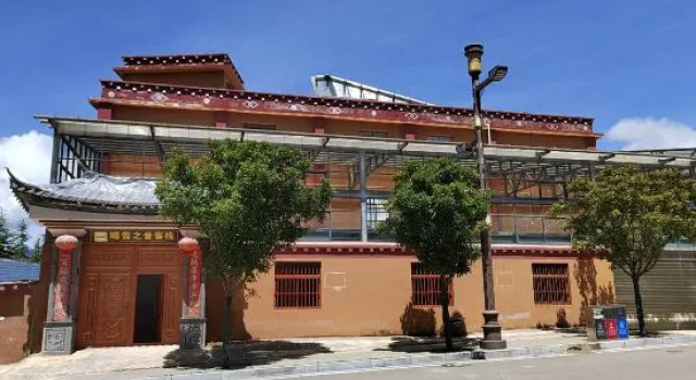 Qingxuezhi Yin Chinese Inn (Dukezong Ancient City), Rezervați Hotel Shangri-La Yunnan