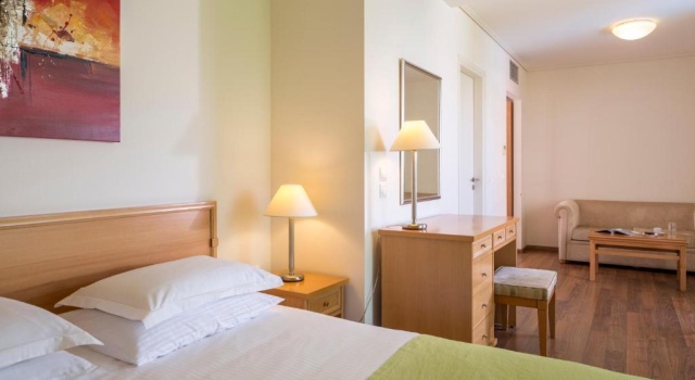 Полулюкс Civitel Attik Rooms & Suites