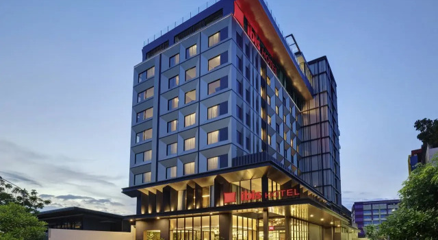 ibis Palembang Sanggar, Брондау Қонақ үй Palembang Sumatra