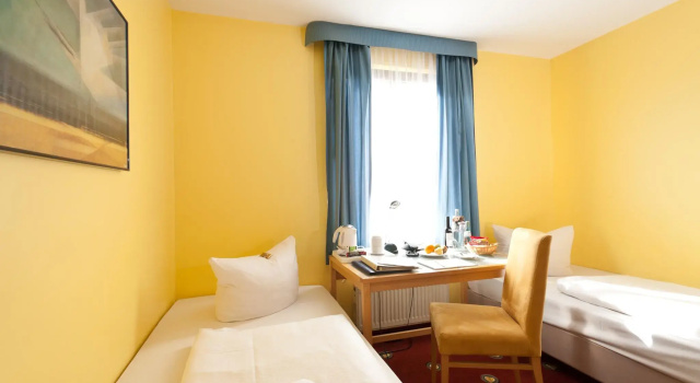Двухместный номер Standard Hotel Perlach Allee by Blattl