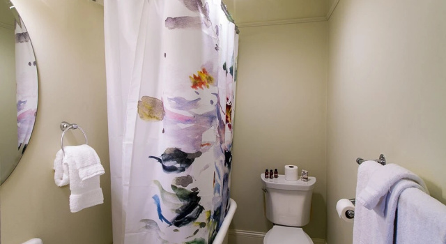 Четырёхместный номер Economy Windsor Mansion Inn