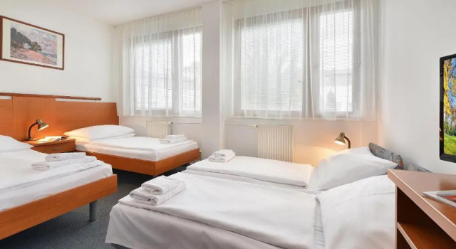 Четырёхместный номер EA Hotel Populus